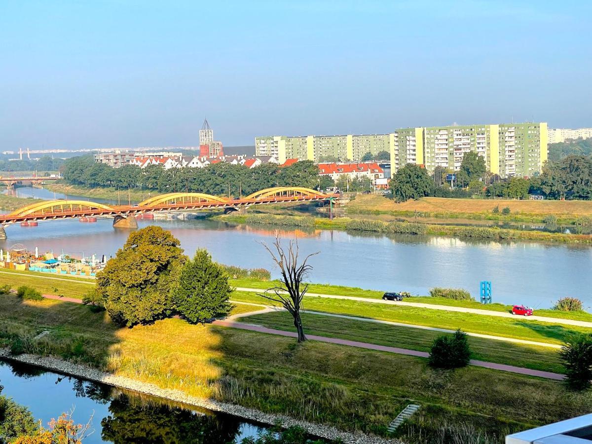 Apartament Z Tarasem I Widokiem Na Odre Wroclaw Bagian luar foto